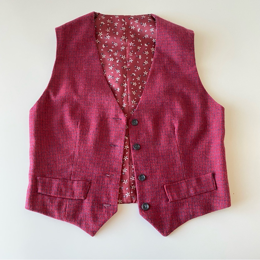 Beautiful handmade vintage vest, estimated size small